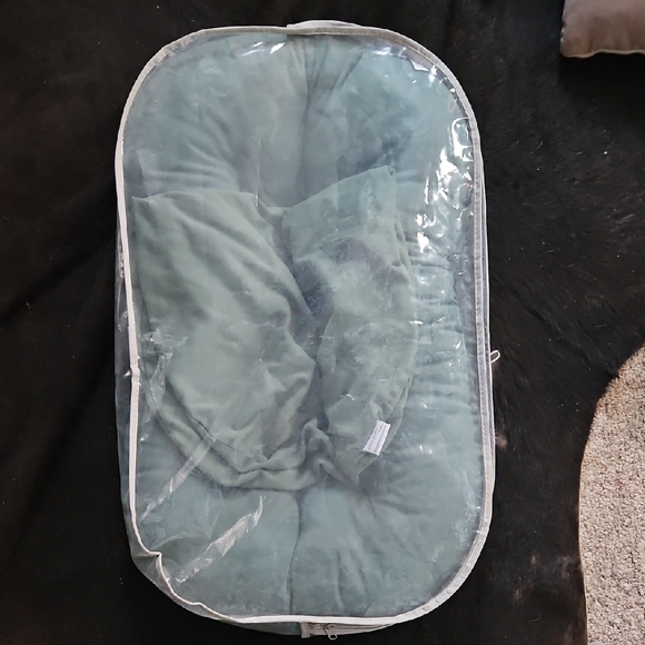 Baby Lpunger With Matching Cover - Picture 4 of 4